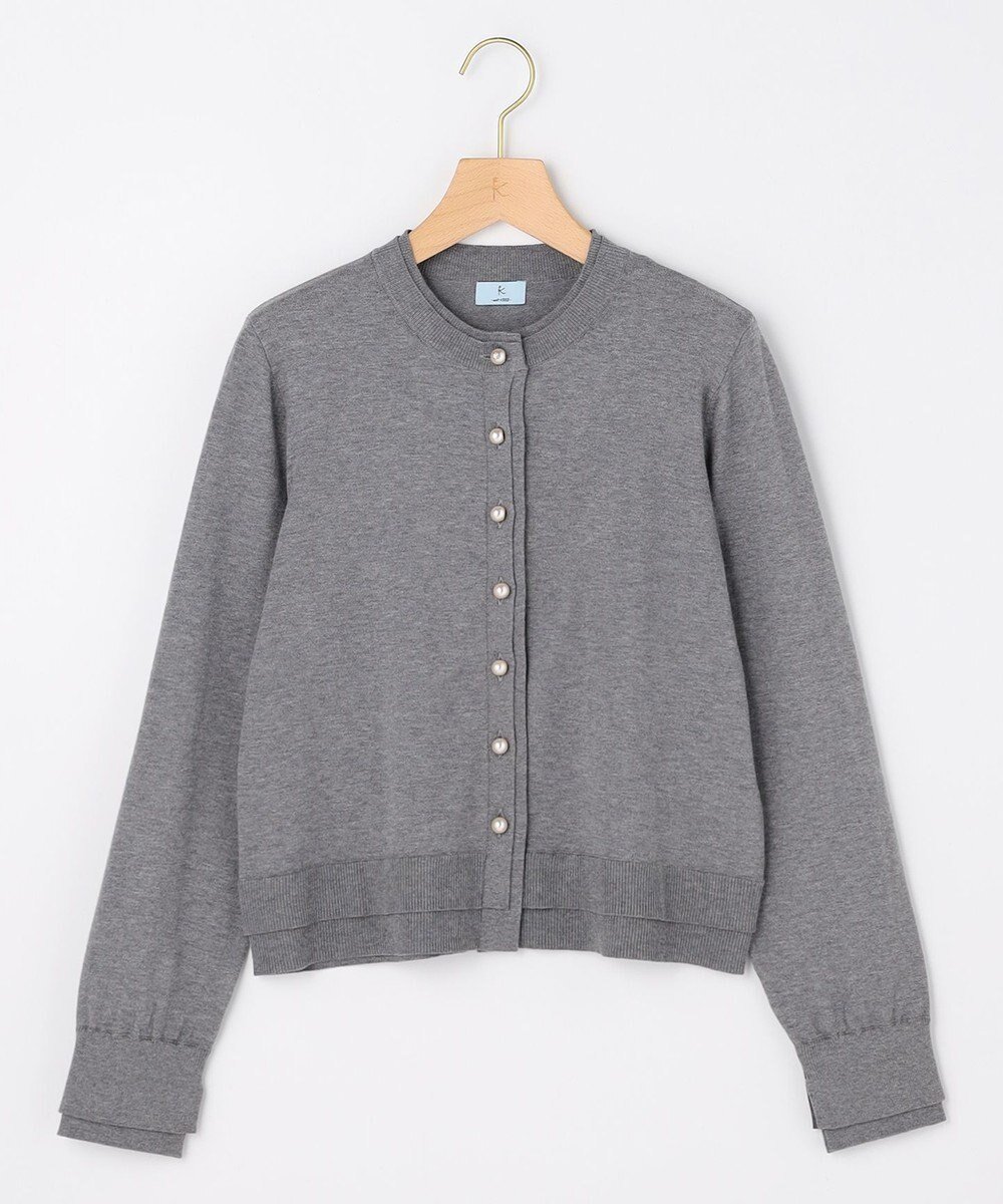 【組曲/KUMIKYOKU】のコットンニット カーディガン インテリア・キッズ・メンズ・レディースファッション・服の通販 founy(ファニー) 　ファッション　Fashion　レディースファッション　Fashion for Women　トップス・カットソー　Cut & Sew Tops　ニット　Knit Tops & Sweaters　カーディガン・羽織り　Layered Style Cardigans　春　Spring　カーディガン　Cardigan, Knitwear　クロップド　Cropped, Short Length　コンパクト　Compact, Small Size　シンプル　Simple, Minimal　チャーム　Charm, Pendant　バランス　Balance, Style Balance　パール　Pearl, Pearl Accent　メタル　Metal, Metal Parts　モダン　Modern, Contemporary　モチーフ　Motif, Design Theme　S/S・春夏　SS, Spring/Summer, Warm Season　夏　Summer　エレガント 上品　Elegant　ライトグレー系|ID: prp329100004847566 ipo3291000000035408069