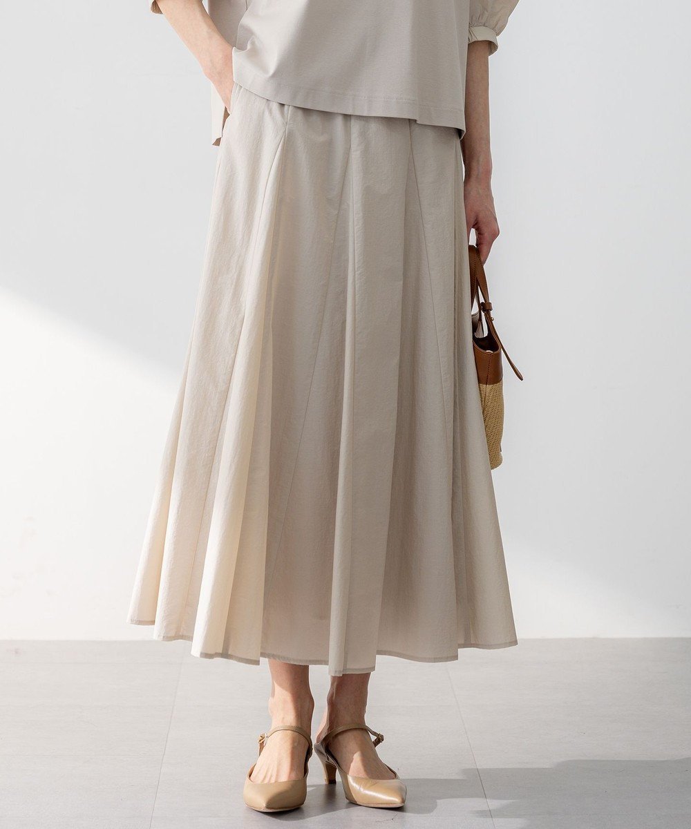 【23区/NIJYUSANKU】の【撥水加工/洗える】ナイロンコットンタフタ フレア スカート インテリア・キッズ・メンズ・レディースファッション・服の通販 founy(ファニー) ファッション Fashion レディースファッション Fashion for Women スカート Skirts Aライン・フレアスカート A-Line & Flared Skirts 春 Spring 洗える Machine Washable ギャザー Gathered, Ruffled タフタ Taffeta, Structured Fabric フレア Flare, Flared ベーシック Basic, Essential S/S・春夏 SS, Spring/Summer, Warm Season 夏 Summer 2025年 2025 2025春夏・S/S Spring/Summer 2025 SS25 ベージュ系|ID: prp329100004847811 ipo3291000000035423759