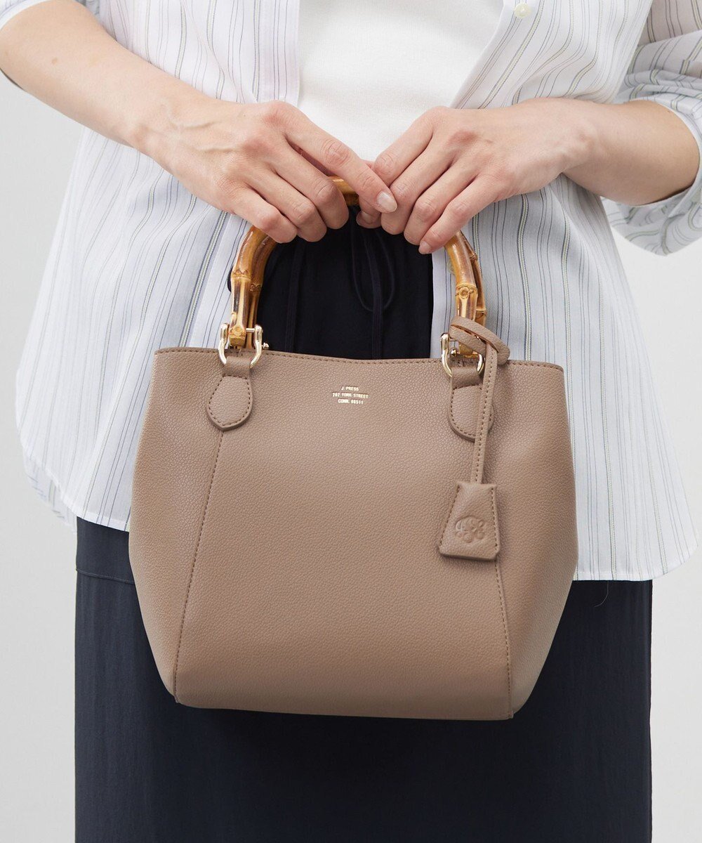 【ジェイ プレス/J.PRESS】の【2way】バンブー バッグ インテリア・キッズ・メンズ・レディースファッション・服の通販 founy(ファニー) 　ファッション　Fashion　レディースファッション　Fashion for Women　バッグ　Bags　ショルダー　Shoulder, Shoulder Strap　フェイクレザー　Faux Leather, PU Leather　フォルム　Silhouette, Form　ポシェット　Pochette, Mini Bag　ポーチ　Pouch, Small Case　ラップ　Wrap, Wrap Design　ロング　Long, Long-Length　エレガント 上品　Elegant　財布　Wallet, Purse　モカ系|ID: prp329100004847837 ipo3291000000035426582