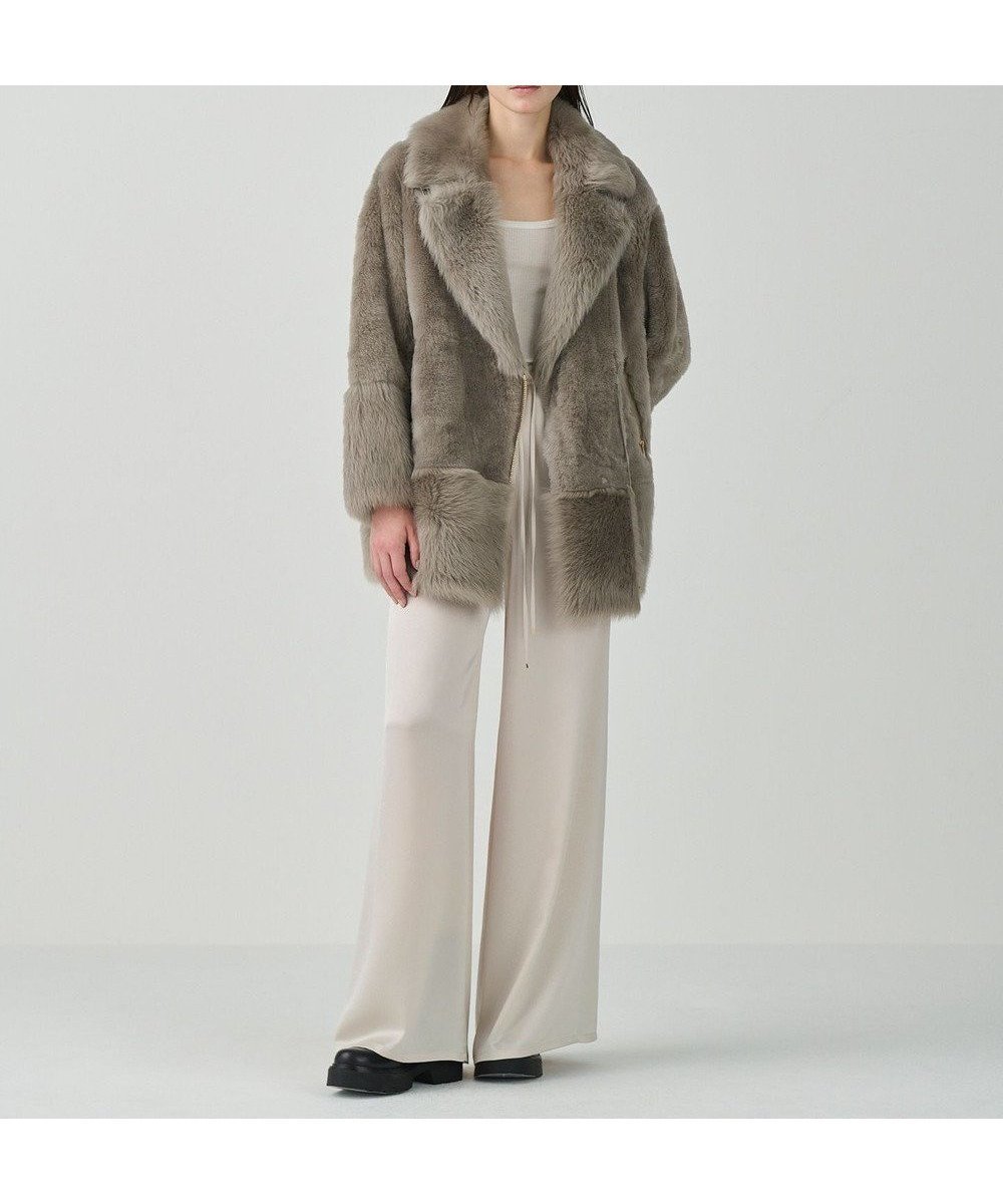 【グレース コンチネンタル/GRACE CONTINENTAL】のムートンライダースコート インテリア・キッズ・メンズ・レディースファッション・服の通販 founy(ファニー) 　ファッション　Fashion　レディースファッション　Fashion for Women　アウター　Coat / Outerwear Collection　コート・ロングコート・ピーコート　Long Coats, Peacoats & More　レディースジャケット・軽アウター　Jackets　ライダースジャケット / レザースタイル　Riders Jackets & Biker Style　おすすめ　Recommended / Our Picks　ジップ　Zip, Zipper　ジャケット　Jacket, Outerwear　スマート　Smart, Elegant　フロント　Front, Front Design　リュクス　Luxury, Elegant, High-End, Chic　冬　Winter / This Winter　A/W・秋冬　Autumn/Winter　グレー|ID: prp329100004847929 ipo3291000000035869628