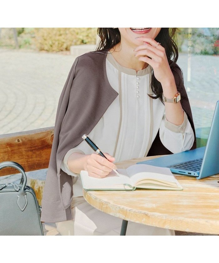 【ティアクラッセ/Tiaclasse】の【新色追加・洗える】ノーカラーカットソージャケット インテリア・キッズ・メンズ・レディースファッション・服の通販 founy(ファニー) https://founy.com/ ファッション Fashion レディースファッション Fashion for Women アウター Coat / Outerwear Collection レディースジャケット・軽アウター Jackets ノーカラージャケット / シンプル上品コーデ Collarless Jackets アクセサリー Fashion Accessories カットソー Cut and Sewn Top カーディガン Cardigan, Knitwear コンパクト Compact, Small Size シンプル Simple, Minimal ジャケット Jacket, Outerwear ストレッチ Stretch, Stretchy Fabric スマート Smart, Elegant チュニック Tunic, Long Top ポケット Pocket, Pocket Detail 再入荷 Restock / Back in Stock 切替 Switching, Contrast Panel 夏 Summer 新作・新入荷 New Arrivals / New In 春 Spring S/S・春夏 SS, Spring/Summer, Warm Season 洗える Machine Washable |ID: prp329100004847959 ipo3291000000035547153