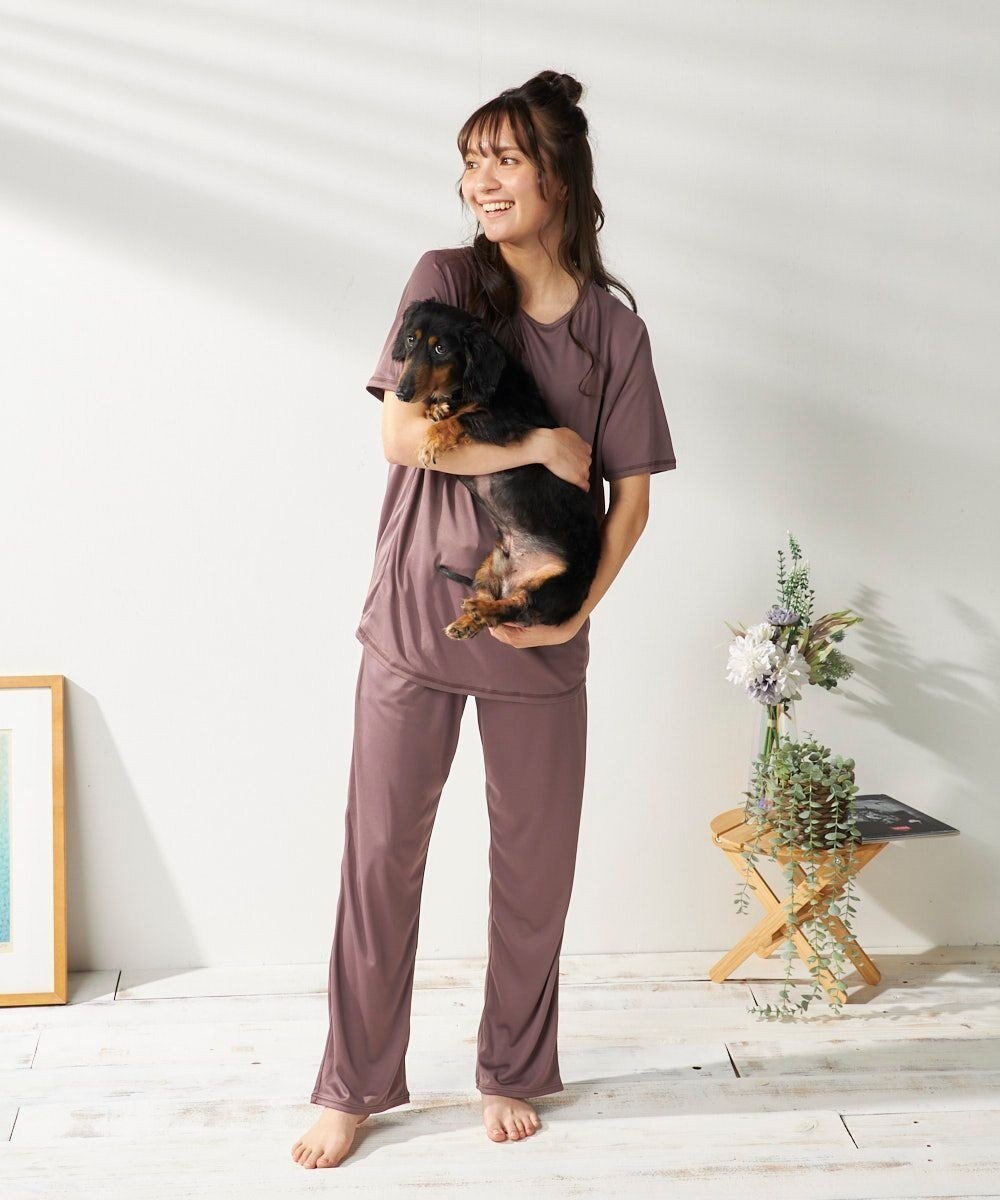 【その他のブランド/Other】の【FILA】犬や猫の毛がつきにくいルームウェア上下セット/半袖 インテリア・キッズ・メンズ・レディースファッション・服の通販 founy(ファニー) 　ファッション　Fashion　レディースファッション　Fashion for Women　トップス・カットソー　Cut & Sew Tops　イタリア　Italy　ストレッチ　Stretch, Stretchy Fabric　スポーツ　Sports, Activewear　セットアップ　Set-Up, Coordinated Outfit　猫　Cat, Kitty　半袖　Short Sleeve, Half Sleeve　リラックス　Relax, Relaxed Fit　お家時間・ステイホーム　Stay Home / At Home　犬　Dog　ダークパープル|ID: prp329100004848385 ipo3291000000035436396