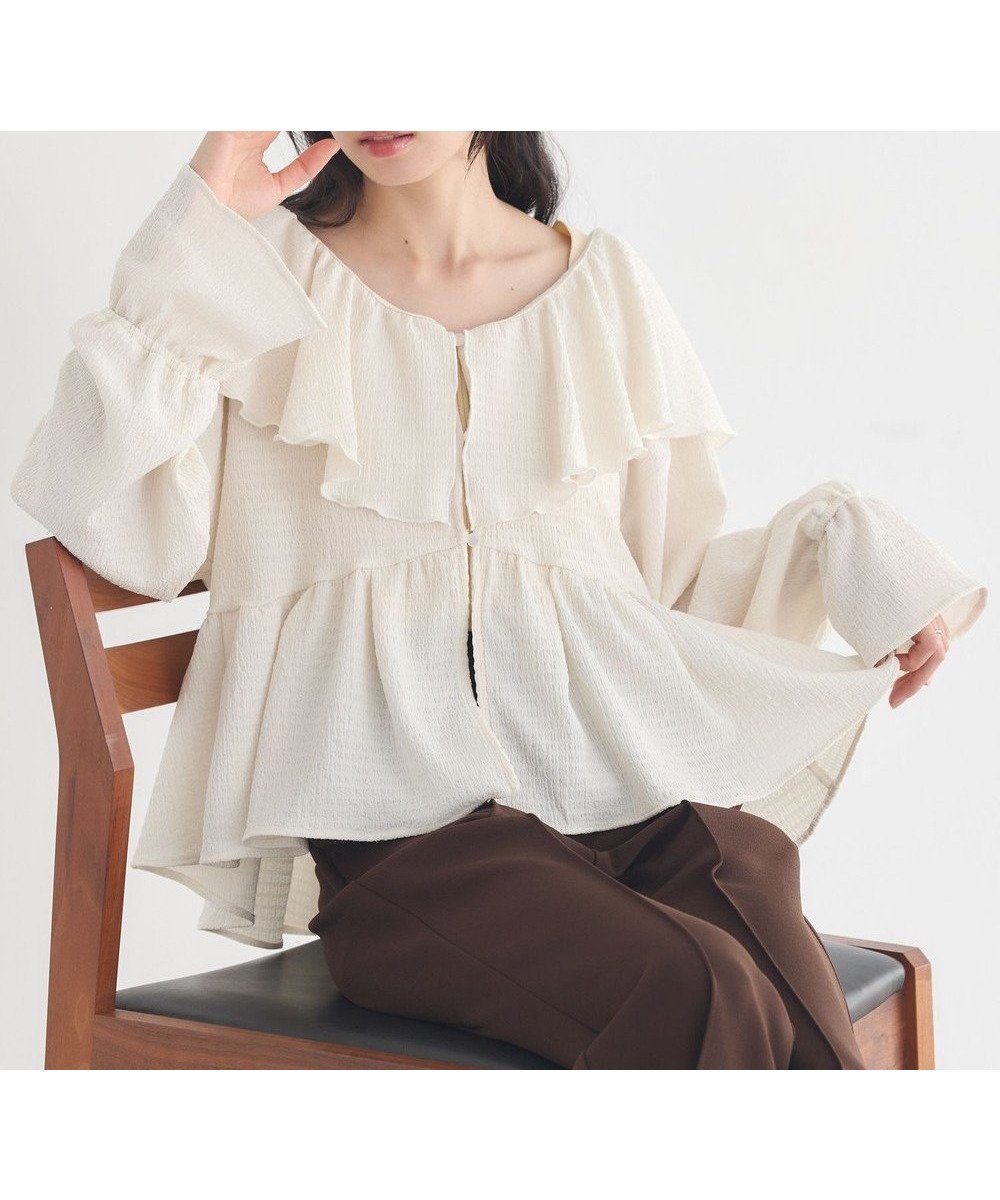 【アースミュージックアンドエコロジー/earth music&ecology】のラッフルカラーカットブラウス 人気、トレンドファッション・服の通販 founy(ファニー) 　ファッション　Fashion　レディースファッション　Fashion for Women　トップス・カットソー　Cut & Sew Tops　シャツ・ブラウス・オフィスカジュアル　Elegant Blouses & Button-Ups　春　Spring　ギャザー　Gathered, Ruffled　シンプル　Simple, Minimal　バランス　Balance, Style Balance　ポケット　Pocket, Pocket Detail　S/S・春夏　SS, Spring/Summer, Warm Season　夏　Summer　 other-1|ID: prp329100004848869 ipo3291000000035523007