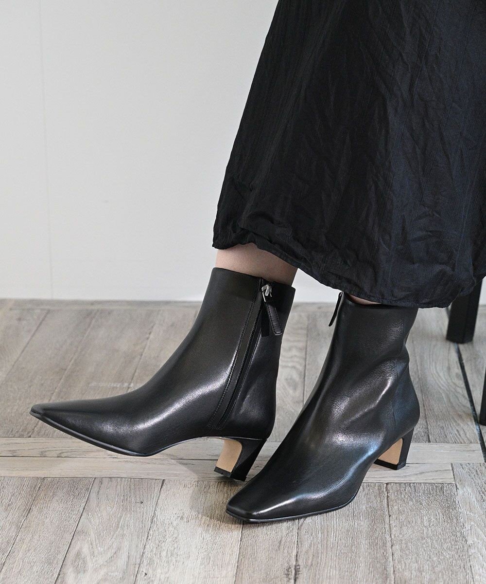 【アポム/APOM】のイタリアンカーフ サイドジップアンクルブーツ 45 インテリア・キッズ・メンズ・レディースファッション・服の通販 founy(ファニー) 　ファッション　Fashion　レディースファッション　Fashion for Women　クッション　Cushion, Throw Pillow　シューズ　Shoes, Footwear　シンプル　Simple, Minimal　フィット　Fit, Slim Fit　A/W・秋冬　Autumn/Winter　S/S・春夏　SS, Spring/Summer, Warm Season　夏　Summer　ブラック|ID: prp329100004849002 ipo3291000000035810414