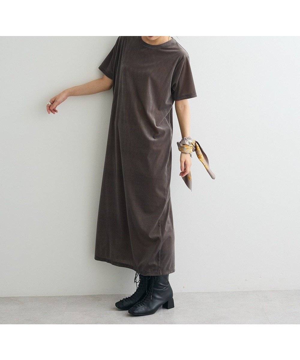 【クラフトスタンダードブティック/CRAFT STANDARD BOUTIQUE】のベロアハーフスリーブワンピース 人気、トレンドファッション・服の通販 founy(ファニー) 　ファッション　Fashion　レディースファッション　Fashion for Women　ワンピース　Dresses　カーディガン　Cardigan, Knitwear　シンプル　Simple, Minimal　ジャケット　Jacket, Outerwear　スカーフ　Scarf, Neckwear　スニーカー　Sneakers, Trainers　ダウン　Down, Puffer　ベロア　Velour, Soft Velvet　ポケット　Pocket, Pocket Detail　羽織　Haori, Light Jacket　A/W・秋冬　Autumn/Winter　エレガント 上品　Elegant　 other-1|ID: prp329100004849014 ipo3291000000035523961