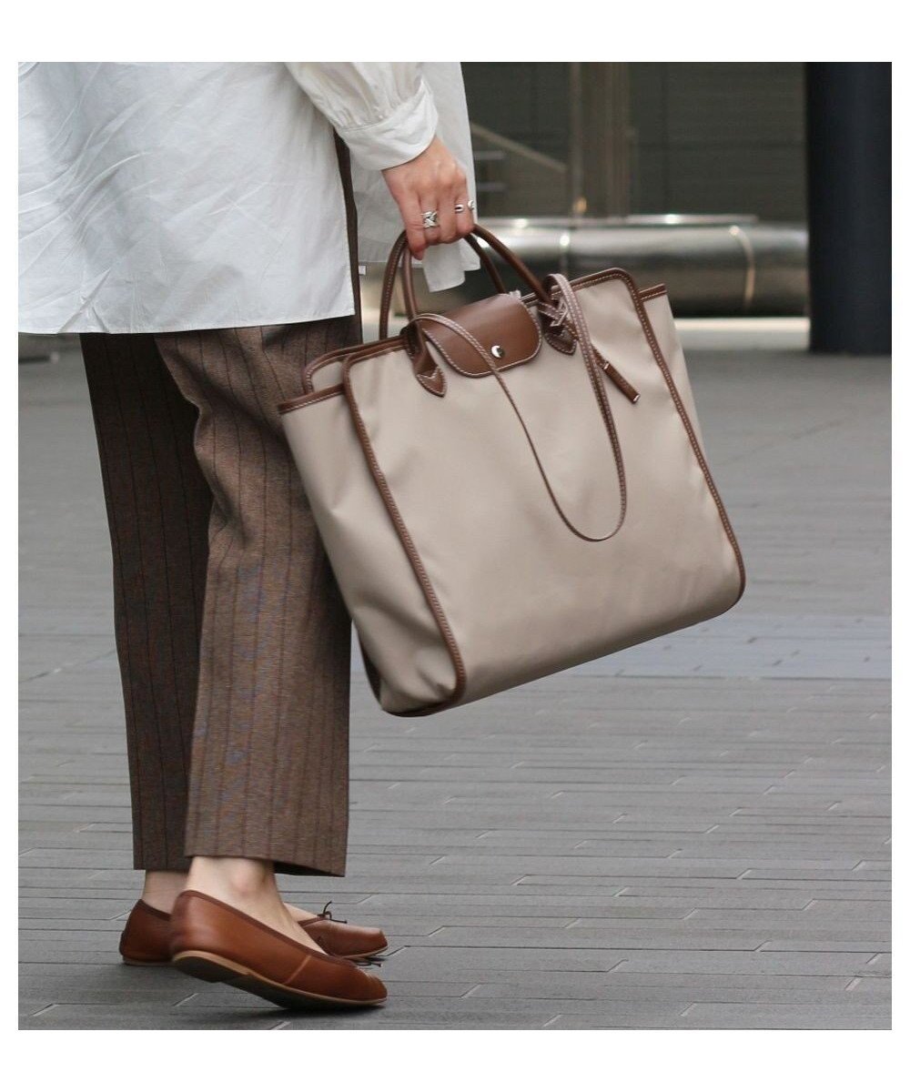 【モローバイサンク/MORROW by thank】の新色追加!【A4サイズ収納可/軽量】NYC BAG 2way バッグ インテリア・キッズ・メンズ・レディースファッション・服の通販 founy(ファニー) 　ファッション　Fashion　レディースファッション　Fashion for Women　バッグ　Bags　傘　Umbrella, Parasol　軽量　Lightweight, Ultra Light　ショルダー　Shoulder, Shoulder Strap　シンプル　Simple, Minimal　スクエア　Square, Square Shape　財布　Wallet, Purse　ハンカチ　Handkerchief, Hanky　フォルム　Silhouette, Form　ポケット　Pocket, Pocket Detail　ポーチ　Pouch, Small Case　旅行　Travel　ビジネス 仕事 通勤　Business / Work / Commuting　ベージュ|ID: prp329100004849061 ipo3291000000036260492