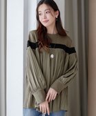 【ティアクラッセ/Tiaclasse】の配色ラインプリーツプルオーバー カーキ|ID: prp329100004849468 ipo3291000000035525797