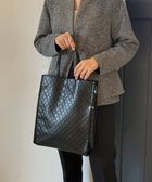 【ルートート/ROOTOTE】の1057【ルートートの定番】LT.アーキャトル.クラシック-B 人気、トレンドファッション・服の通販 founy(ファニー) ファッション Fashion レディースファッション Fashion for Women バッグ Bags エナメル Patent Leather カメラ Camera Accessories キルティング Quilted, Quilting クラシック Classic, Timeless Style シンプル Simple, Minimal 雑誌 Magazine, Fashion Magazine 定番 Standard, Basic Item フォーマル Formal, Dressy ポケット Pocket, Pocket Detail マグネット Magnet, Magnetic Closure おすすめ Recommended / Our Picks エレガント 上品 Elegant 入学式 Entrance Ceremony ビジネス 仕事 通勤 Business / Work / Commuting thumbnail 03:キルティング・ブラック|ID: prp329100004849549 ipo3291000000035489968