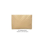 【ルートート/ROOTOTE】の1057【ルートートの定番】LT.アーキャトル.クラシック-B 人気、トレンドファッション・服の通販 founy(ファニー) ファッション Fashion レディースファッション Fashion for Women バッグ Bags エナメル Patent Leather カメラ Camera Accessories キルティング Quilted, Quilting クラシック Classic, Timeless Style シンプル Simple, Minimal 雑誌 Magazine, Fashion Magazine 定番 Standard, Basic Item フォーマル Formal, Dressy ポケット Pocket, Pocket Detail マグネット Magnet, Magnetic Closure おすすめ Recommended / Our Picks エレガント 上品 Elegant 入学式 Entrance Ceremony ビジネス 仕事 通勤 Business / Work / Commuting thumbnail 02:キルティング・ゴールド|ID: prp329100004849549 ipo3291000000035489970