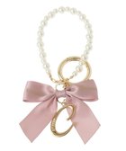 【メゾンドフルール/Maison de FLEUR】のイニシャルリボンパールチャーム 人気、トレンドファッション・服の通販 founy(ファニー) ファッション Fashion レディースファッション Fashion for Women おすすめ Recommended / Our Picks アクセサリー Fashion Accessories ギフト プレゼント Gift / Present サテン Satin, Glossy Fabric チェーン Chain, Chain Strap チャーム Charm, Pendant パール Pearl, Pearl Accent リボン Ribbon, Bow thumbnail C|ID: prp329100004849698 ipo3291000000035600525