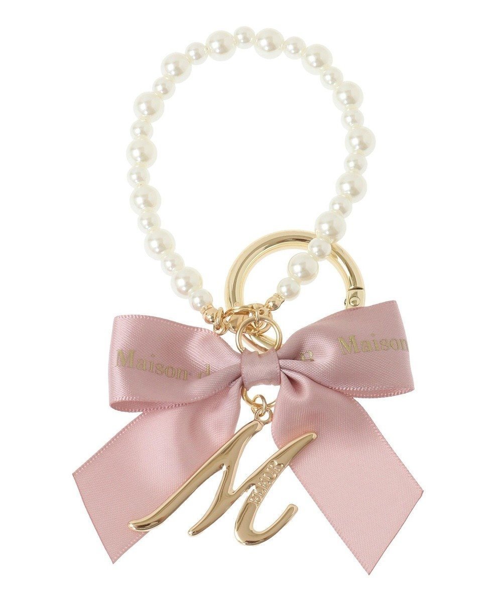 【メゾンドフルール/Maison de FLEUR】のイニシャルリボンパールチャーム インテリア・キッズ・メンズ・レディースファッション・服の通販 founy(ファニー) 　ファッション　Fashion　レディースファッション　Fashion for Women　おすすめ　Recommended / Our Picks　アクセサリー　Fashion Accessories　ギフト プレゼント　Gift / Present　サテン　Satin, Glossy Fabric　チェーン　Chain, Chain Strap　チャーム　Charm, Pendant　パール　Pearl, Pearl Accent　リボン　Ribbon, Bow　M|ID: prp329100004849698 ipo3291000000035600535