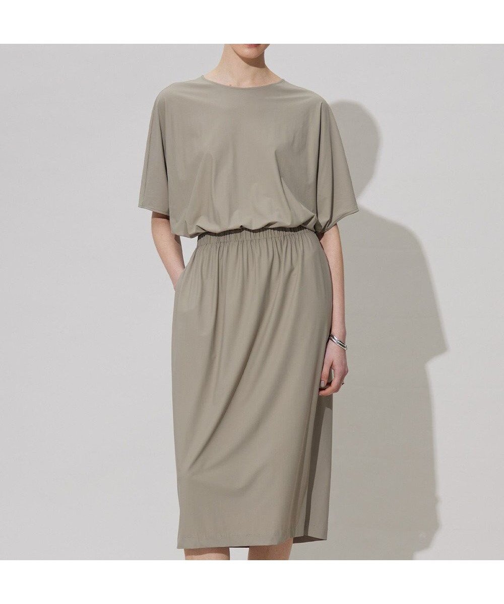 【アイシービー/iCB】の【UVカット・接触冷感・速乾】マットスキューバ ワンピース インテリア・キッズ・メンズ・レディースファッション・服の通販 founy(ファニー) 　ファッション　Fashion　レディースファッション　Fashion for Women　ワンピース　Dresses　春　Spring　ギャザー　Gathered, Ruffled　ストレッチ　Stretch, Stretchy Fabric　ドレープ　Drape, Draping Fabric　S/S・春夏　SS, Spring/Summer, Warm Season　夏　Summer　旅行　Travel　ビジネス 仕事 通勤　Business / Work / Commuting　2025年　2025　2025春夏・S/S　Spring/Summer 2025 SS25　クリームブラウン系|ID: prp329100004850351 ipo3291000000035544968