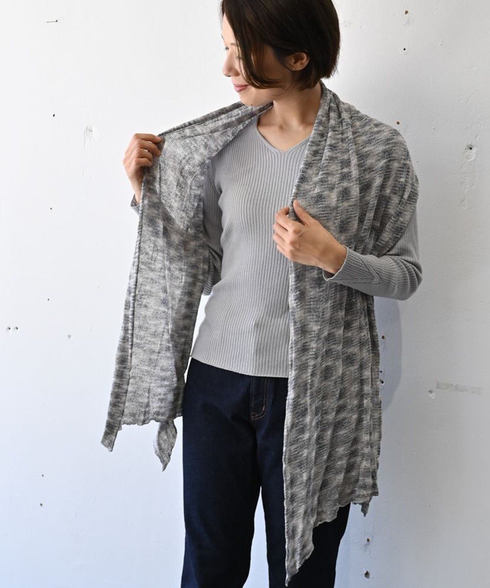 【アンドウール/AND WOOL】の〈上質な素材と手仕事から生まれた優しいニット〉シルクリネンのストール インテリア・キッズ・メンズ・レディースファッション・服の通販 founy(ファニー) 　ファッション　Fashion　レディースファッション　Fashion for Women　春　Spring　キャンバス　Canvas, Canvas Fabric　ショール　Shawl, Wrap　シルク　Silk, 100% Silk　ストール　Stole, Wrap　手編み　Hand-Knitted, Handmade Knit　ネップ　Nepp, Slub Yarn　ベーシック　Basic, Essential　リネン　Linen, Linen Fabric　S/S・春夏　SS, Spring/Summer, Warm Season　夏　Summer　ギフト プレゼント　Gift / Present　グレーカスリ|ID: prp329100004850354 ipo3291000000035545036