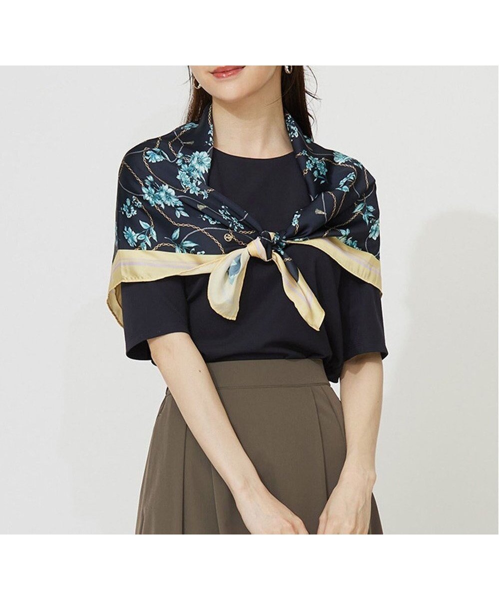 【エニィ スィス/any SiS】のフラワー スカーフ インテリア・キッズ・メンズ・レディースファッション・服の通販 founy(ファニー) 　ファッション　Fashion　レディースファッション　Fashion for Women　おすすめ　Recommended / Our Picks　アクセサリー　Fashion Accessories　スカーフ　Scarf, Neckwear　チェーン　Chain, Chain Strap　トレンド　Trend, Trending Now　バンダナ　Bandana, Head Scarf　ビスチェ　Bustier, Corset Top　フラワー　Flower, Floral　プリント　Print, Printed Pattern　ミックス　Mix, Mixed Style　モチーフ　Motif, Design Theme　新作・新入荷　New Arrivals / New In　ネイビーベース|ID: prp329100004850494 ipo3291000000036295013