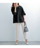 【アンフィーロ 自由区/UNFILO】のカラー テーパードパンツ グレージュ|ID: prp329100004850536 ipo3291000000035548362