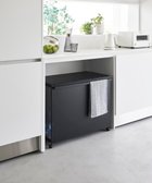 【タワー/tower】の蓋付き目隠し分別ダストワゴン タワー 45L 3分別 ブラック 人気、トレンドファッション・服の通販 founy(ファニー) ファッション Fashion レディースファッション Fashion for Women スタイリッシュ Stylish, Fashionable タオル Towel, Bath Towel thumbnail ブラック|ID: prp329100004850624 ipo3291000000035555433