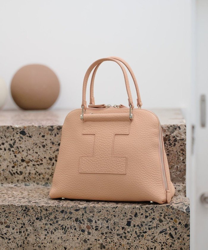 【イアクッチ/IACUCCI】のギブリ S ALCE インテリア・キッズ・メンズ・レディースファッション・服の通販 founy(ファニー) https://founy.com/ 雑誌掲載アイテム Magazine Picks & Fashion Features ファッション雑誌 Fashion Magazines リー LEE オッジ Oggi ファッション Fashion レディースファッション Fashion for Women バッグ Bags 1月号 January Issue クラシカル Classical, Vintage-Inspired 10月号 October Issue 3月号 March Issue ショルダー Shoulder, Shoulder Strap 雑誌 Magazine, Fashion Magazine 人気 Popular, Best Seller |ID: prp329100004850794 ipo3291000000035561755