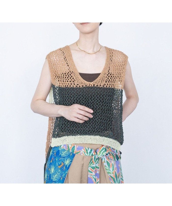 【コキュウ/COQ】のSTRATA 和紙ショート丈ベスト インテリア・キッズ・メンズ・レディースファッション・服の通販 founy(ファニー) https://founy.com/ ファッション Fashion レディースファッション Fashion for Women アウター Coat / Outerwear Collection トップス・カットソー Cut & Sew Tops ベスト&ジレ / 重ね着スタイル Vests & Gilets 春 Spring コレクション Collection, Seasonal Line 軽量 Lightweight, Ultra Light ショート Short, Short Length バランス Balance, Style Balance ブロック Block, Solid Block Pattern ベスト Vest, Waistcoat S/S・春夏 SS, Spring/Summer, Warm Season 犬 Dog 夏 Summer |ID: prp329100004851091 ipo3291000000035569173