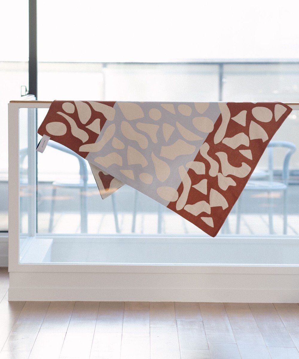 【トリコテ/Tricote】の【リバーシブル】コラージュ柄ニットブランケット インテリア・キッズ・メンズ・レディースファッション・服の通販 founy(ファニー) 　ファッション　Fashion　レディースファッション　Fashion for Women　トップス・カットソー　Cut & Sew Tops　ニット　Knit Tops & Sweaters　タンブラー　Tumbler, Travel Mug　ブランケット　Blanket, Throw Blanket　リバーシブル　Reversible, Two-Sided　87BROWN|ID: prp329100004851229 ipo3291000000035574997