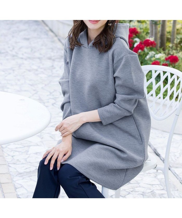 【ティアクラッセ/Tiaclasse】のソフトボンディングパーカーチュニック インテリア・キッズ・メンズ・レディースファッション・服の通販 founy(ファニー) https://founy.com/ ファッション Fashion レディースファッション Fashion for Women トップス・カットソー Cut & Sew Tops シャツ・ブラウス・オフィスカジュアル Elegant Blouses & Button-Ups レディースパーカー・カジュアルフーディー Casual Hoodies & Sweatshirts ロングTシャツ・Tシャツ Longline T-Shirts & Tees カットソー・ベーシックTシャツ Cut-and-Sewn Tops / Stretch Tees & Basics カットソー Cut and Sewn Top ストレッチ Stretch, Stretchy Fabric チュニック Tunic, Long Top パーカー Hoodie, Parka ボンディング Bonding, Bonded Fabric ポケット Pocket, Pocket Detail A/W・秋冬 Autumn/Winter 長袖 Long Sleeve, Full Sleeve |ID: prp329100004851798 ipo3291000000035604353