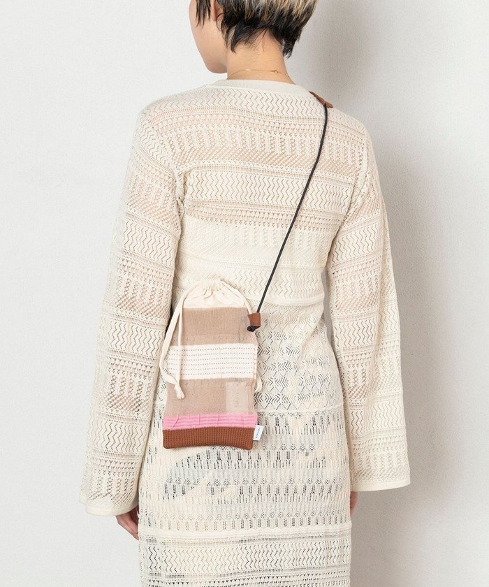 【トリコテ/Tricote】の【スマホもOK】ミニショルダーバッグ インテリア・キッズ・メンズ・レディースファッション・服の通販 founy(ファニー) https://founy.com/ ファッション Fashion レディースファッション Fashion for Women バッグ Bags ポーチ&ミニバッグ Pouches & Mini Bags コンパクト Compact, Small Size タンブラー Tumbler, Travel Mug フィット Fit, Slim Fit ポーチ Pouch, Small Case モノトーン Monotone, Black and White 巾着 Drawstring Bag, Kinchaku 財布 Wallet, Purse |ID: prp329100004851814 ipo3291000000035604870