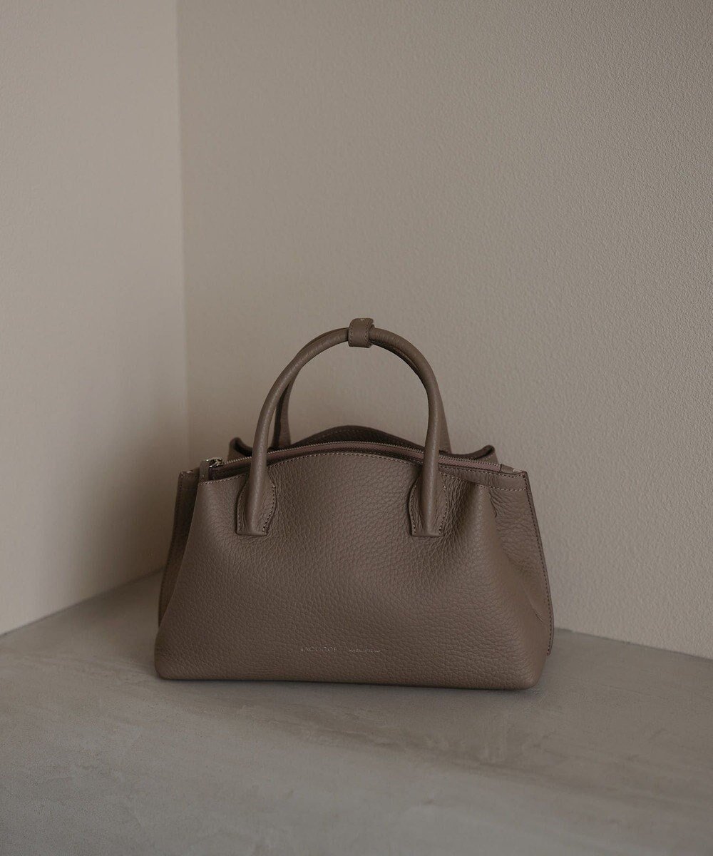 【イアクッチ/IACUCCI】のベラール M ALCE インテリア・キッズ・メンズ・レディースファッション・服の通販 founy(ファニー) ファッション Fashion レディースファッション Fashion for Women バッグ Bags ショルダー Shoulder, Shoulder Strap シンプル Simple, Minimal 財布 Wallet, Purse 人気 Popular, Best Seller ポケット Pocket, Pocket Detail メタル Metal, Metal Parts A/W・秋冬 Autumn/Winter おすすめ Recommended / Our Picks トープ|ID: prp329100004852014 ipo3291000000035615396