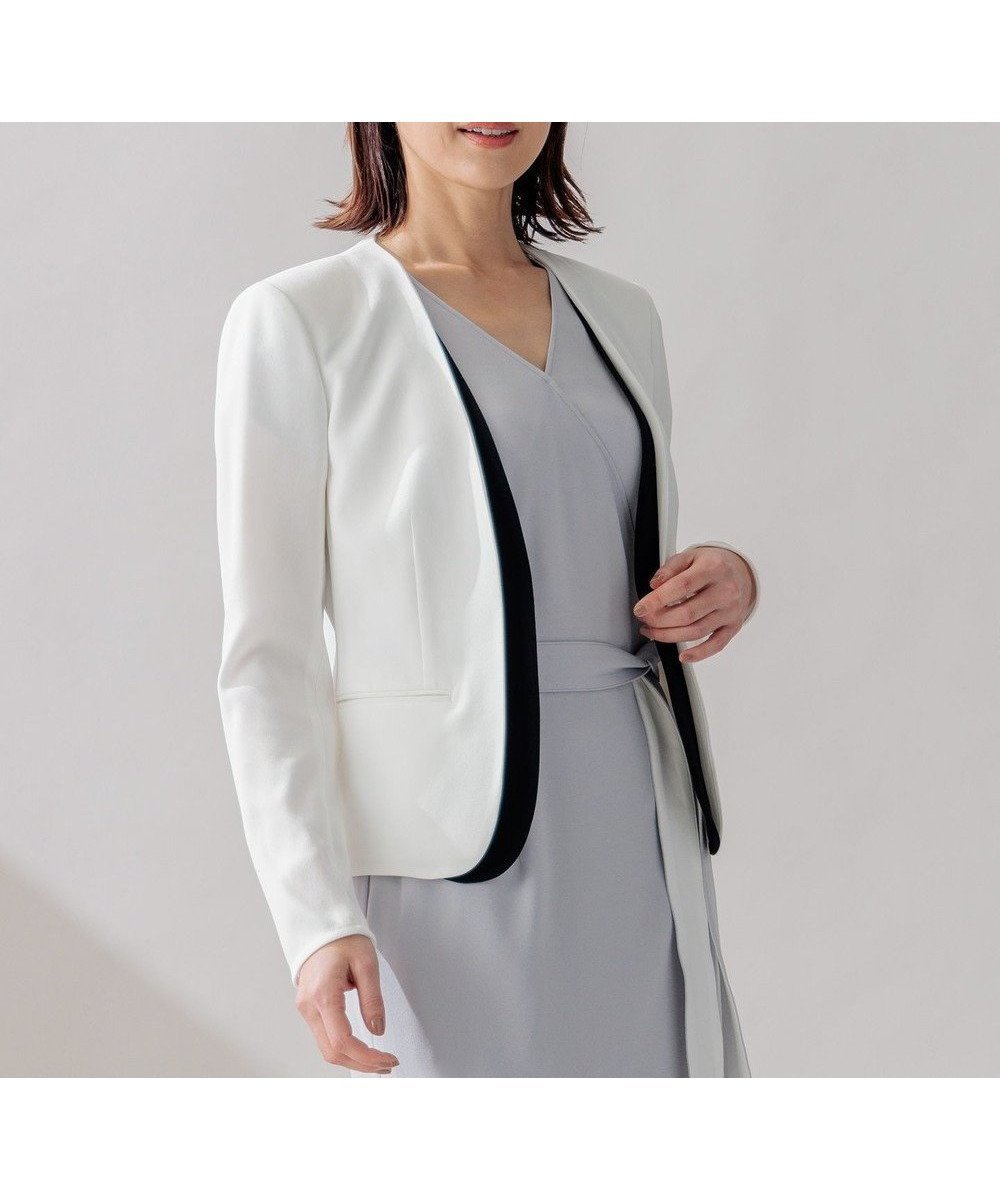 【ベイジ,/BEIGE,】のCINDY / ダブルカラージャケット インテリア・キッズ・メンズ・レディースファッション・服の通販 founy(ファニー) 　ファッション　Fashion　レディースファッション　Fashion for Women　アウター　Coat / Outerwear Collection　レディースジャケット・軽アウター　Jackets　ノーカラージャケット / シンプル上品コーデ　Collarless Jackets　ウォッシャブル　Machine Washable　オケージョン　Occasion Wear　カーディガン　Cardigan, Knitwear　サテン　Satin, Glossy Fabric　ジャケット　Jacket, Outerwear　ストレッチ　Stretch, Stretchy Fabric　スーツ　Suit, Formalwear　タオル　Towel, Bath Towel　タンブラー　Tumbler, Travel Mug　ダブル　Double, Double-Breasted　デニム　Denim, Jeans Material　トリミング　Trimming, Decorative Edge　ボトム　Bottoms, Lower Wear　A/W・秋冬　Autumn/Winter　S/S・春夏　SS, Spring/Summer, Warm Season　おすすめ　Recommended / Our Picks　夏　Summer　エレガント 上品　Elegant　ビジネス 仕事 通勤　Business / Work / Commuting　White × Black|ID: prp329100004852018 ipo3291000000035615496