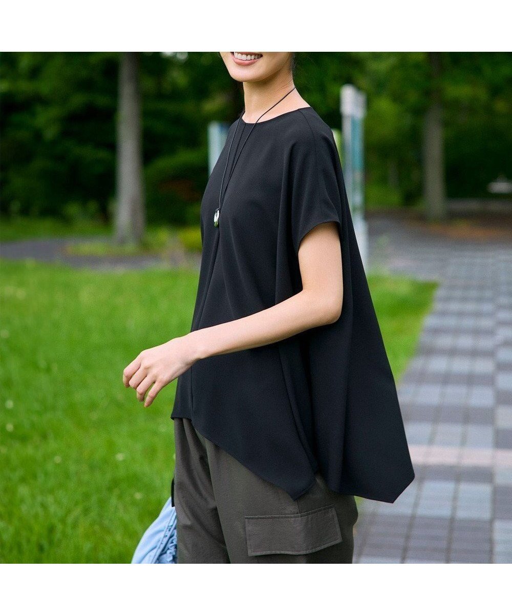 【23区/NIJYUSANKU】の【UVカット/接触冷感/吸水速乾】ストレッチジョーゼット イレギュラーヘムプルオーバー 人気、トレンドファッション・服の通販 founy(ファニー) 　ファッション　Fashion　レディースファッション　Fashion for Women　トップス・カットソー　Cut & Sew Tops　シャツ・ブラウス・オフィスカジュアル　Elegant Blouses & Button-Ups　ロングTシャツ・Tシャツ　Longline T-Shirts & Tees　カジュアルプルオーバー・ニットトップス　Pullovers & Knit Tops / Casual Pullovers　カットソー・ベーシックTシャツ　Cut-and-Sewn Tops / Stretch Tees & Basics　アシンメトリー　Asymmetrical Style　イレギュラーヘム　Irregular Hem　春　Spring　カットソー　Cut and Sewn Top　吸水　Absorbent, Quick-Dry　シンプル　Simple, Minimal　ジョーゼット　Georgette, Semi-Sheer Fabric　ストレッチ　Stretch, Stretchy Fabric　セットアップ　Set-Up, Coordinated Outfit　フレア　Flare, Flared　ミドル　Middle Length, Mid Height　ワイド　Wide, Wide Fit　S/S・春夏　SS, Spring/Summer, Warm Season　夏　Summer　エレガント 上品　Elegant　2025年　2025　2025春夏・S/S　Spring/Summer 2025 SS25　 other-1|ID: prp329100004852097 ipo3291000000035617689