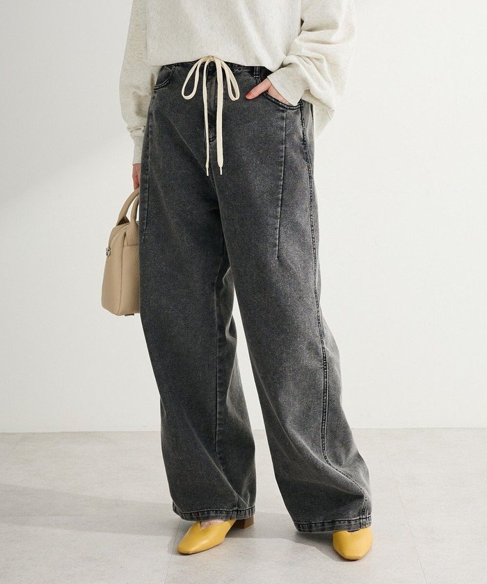 【グリーンパークス/Green Parks】のコクーンシルエットデニムパンツ インテリア・キッズ・メンズ・レディースファッション・服の通販 founy(ファニー) https://founy.com/ ファッション Fashion レディースファッション Fashion for Women パンツ Pants & Trousers デニムパンツ・ジーンズ・美脚デニム Denim Jeans & Pants おすすめ Recommended / Our Picks ストレッチ Stretch, Stretchy Fabric スニーカー Sneakers, Trainers デニム Denim, Jeans Material トレンド Trend, Trending Now フロント Front, Front Design ポケット Pocket, Pocket Detail 今季 This Season, Current Season 夏 Summer 春 Spring S/S・春夏 SS, Spring/Summer, Warm Season |ID: prp329100004852315 ipo3291000000035623237