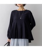 【23区/NIJYUSANKU】の【先行予約】ドビーストライプ クルーネック フレアブラウス 人気、トレンドファッション・服の通販 founy(ファニー) ファッション Fashion レディースファッション Fashion for Women トップス・カットソー Cut & Sew Tops シャツ・ブラウス・オフィスカジュアル Elegant Blouses & Button-Ups 春 Spring コンパクト Compact, Small Size シンプル Simple, Minimal ストライプ Stripe, Striped Pattern スリーブ Sleeve, Long Sleeve / Short Sleeve デニム Denim, Jeans Material ドレープ Drape, Draping Fabric フレア Flare, Flared リラックス Relax, Relaxed Fit S/S・春夏 SS, Spring/Summer, Warm Season 夏 Summer エレガント 上品 Elegant 2026年 2026 thumbnail ネイビー系|ID: prp329100004852535 ipo3291000000035634391