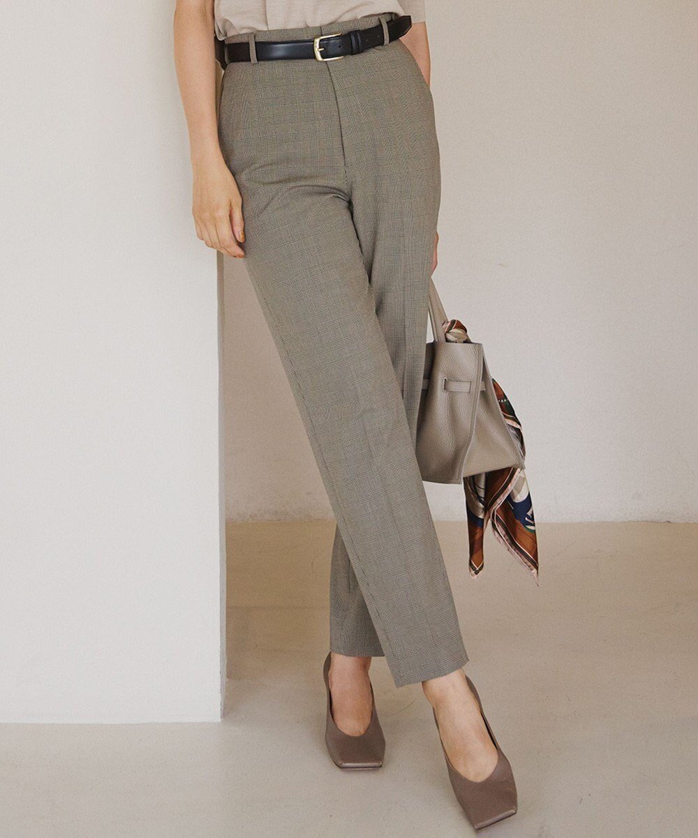 【23区/NIJYUSANKU】の【洗える】ドライ2WAYストレッチ チェック テーパードパンツ 人気、トレンドファッション・服の通販 founy(ファニー) 　ファッション　Fashion　レディースファッション　Fashion for Women　パンツ　Pants & Trousers　洗える　Machine Washable　秋　Autumn　サロペット　Overalls, Salopette　シンプル　Simple, Minimal　ストレッチ　Stretch, Stretchy Fabric　センター　Center, Center Line　ダウン　Down, Puffer　チェック　Check, Plaid, Tartan　ボトム　Bottoms, Lower Wear　無地　Plain, Solid Color　ワイド　Wide, Wide Fit　A/W・秋冬　Autumn/Winter　2024年　2024　2024-2025秋冬・A/W　Autumn/Winter 2024–25 AW24–25　 other-1|ID: prp329100004852690 ipo3291000000035636518