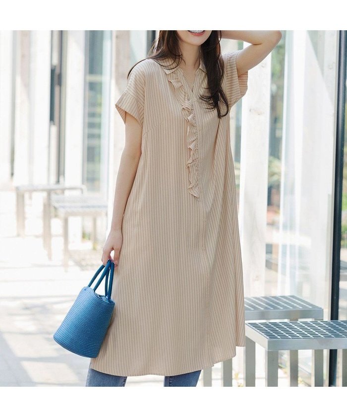 【ティアクラッセ/Tiaclasse】の【洗える】ストライプフリルシャツワンピース インテリア・キッズ・メンズ・レディースファッション・服の通販 founy(ファニー) https://founy.com/ ファッション Fashion レディースファッション Fashion for Women ワンピース Dresses シャツワンピース / 1枚で着映えコーデ Shirt Dresses 春 Spring 洗える Machine Washable 秋 Autumn シアー Sheer, See-Through スキッパー Skipper, Open Collar ストライプ Stripe, Striped Pattern スリーブ Sleeve, Long Sleeve / Short Sleeve デコルテ Décolleté, Neckline フリル Frill, Ruffle フレンチ French, French Style ポケット Pocket, Pocket Detail ロング Long, Long-Length 楽ちん Easy Fit, Comfortable S/S・春夏 SS, Spring/Summer, Warm Season 夏 Summer |ID: prp329100004852695 ipo3291000000035636751