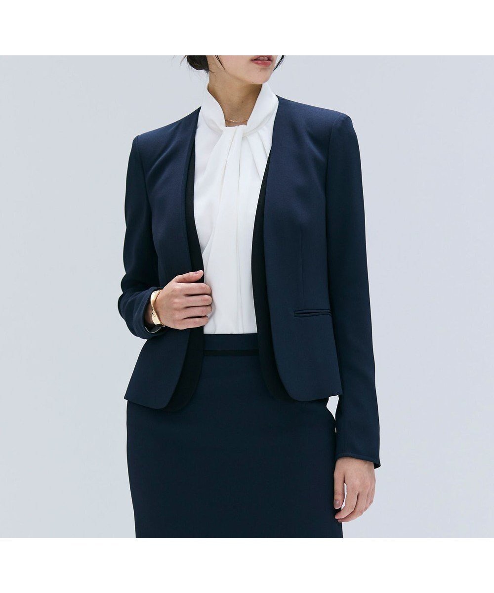 【ベイジ,/BEIGE,】の【洗える・VERY NaVY 11月号掲載】CINDY / ダブルカラージャケット インテリア・キッズ・メンズ・レディースファッション・服の通販 founy(ファニー) 　雑誌掲載アイテム　Magazine Picks & Fashion Features　ファッション雑誌　Fashion Magazines　ヴェリィ　VERY　ファッション　Fashion　レディースファッション　Fashion for Women　アウター　Coat / Outerwear Collection　レディースジャケット・軽アウター　Jackets　ノーカラージャケット / シンプル上品コーデ　Collarless Jackets　インナー　Innerwear　ウォッシャブル　Machine Washable　オケージョン　Occasion Wear　洗える　Machine Washable　カーディガン　Cardigan, Knitwear　11月号　November Issue　サテン　Satin, Glossy Fabric　ジャケット　Jacket, Outerwear　ストレッチ　Stretch, Stretchy Fabric　スーツ　Suit, Formalwear　雑誌　Magazine, Fashion Magazine　ダブル　Double, Double-Breasted　デニム　Denim, Jeans Material　ボトム　Bottoms, Lower Wear　A/W・秋冬　Autumn/Winter　S/S・春夏　SS, Spring/Summer, Warm Season　おすすめ　Recommended / Our Picks　夏　Summer　エレガント 上品　Elegant　セレモニー　Ceremony　ビジネス 仕事 通勤　Business / Work / Commuting　Navy x Black|ID: prp329100004852793 ipo3291000000035641895