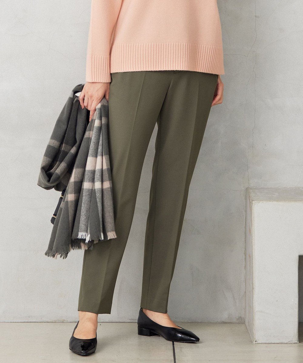 【自由区/JIYU-KU】の【撥水加工・洗える】TRギャバ裏起毛テーパード パンツ 人気、トレンドファッション・服の通販 founy(ファニー) ファッション Fashion レディースファッション Fashion for Women パンツ Pants & Trousers 洗える Machine Washable ギャザー Gathered, Ruffled ストレッチ Stretch, Stretchy Fabric センター Center, Center Line テーパード Tapered, Tapered Pants 定番 Standard, Basic Item 人気 Popular, Best Seller フィット Fit, Slim Fit ローズ Rose, Rose Motif A/W・秋冬 Autumn/Winter other-1|ID: prp329100004852819 ipo3291000000035642640