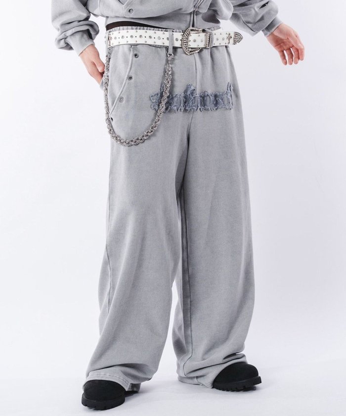 【ウィゴー/WEGO】の【ウエストゴム/ユニセックス着用ITEM】ブリーチハトメスウェットパンツ インテリア・キッズ・メンズ・レディースファッション・服の通販 founy(ファニー) https://founy.com/ ファッション Fashion レディースファッション Fashion for Women パンツ Pants & Trousers インナー Innerwear 春 Spring 秋 Autumn シンプル Simple, Minimal スウェット / スエット Sweatshirt, Sweatwear スニーカー Sneakers, Trainers スマホ Smartphone, Mobile Device スマート Smart, Elegant セットアップ Set-Up, Coordinated Outfit トレンド Trend, Trending Now バランス Balance, Style Balance パーカー Hoodie, Parka フロント Front, Front Design ブリーチ Bleach, Washed Finish ポケット Pocket, Pocket Detail 無地 Plain, Solid Color ワイド Wide, Wide Fit 冬 Winter / This Winter S/S・春夏 SS, Spring/Summer, Warm Season 夏 Summer |ID: prp329100004852944 ipo3291000000035645404