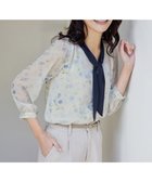 【ティアクラッセ/Tiaclasse】の【洗える】花柄配色ボウタイブラウス ブルー×ネイビー|ID: prp329100004853054 ipo3291000000035647526