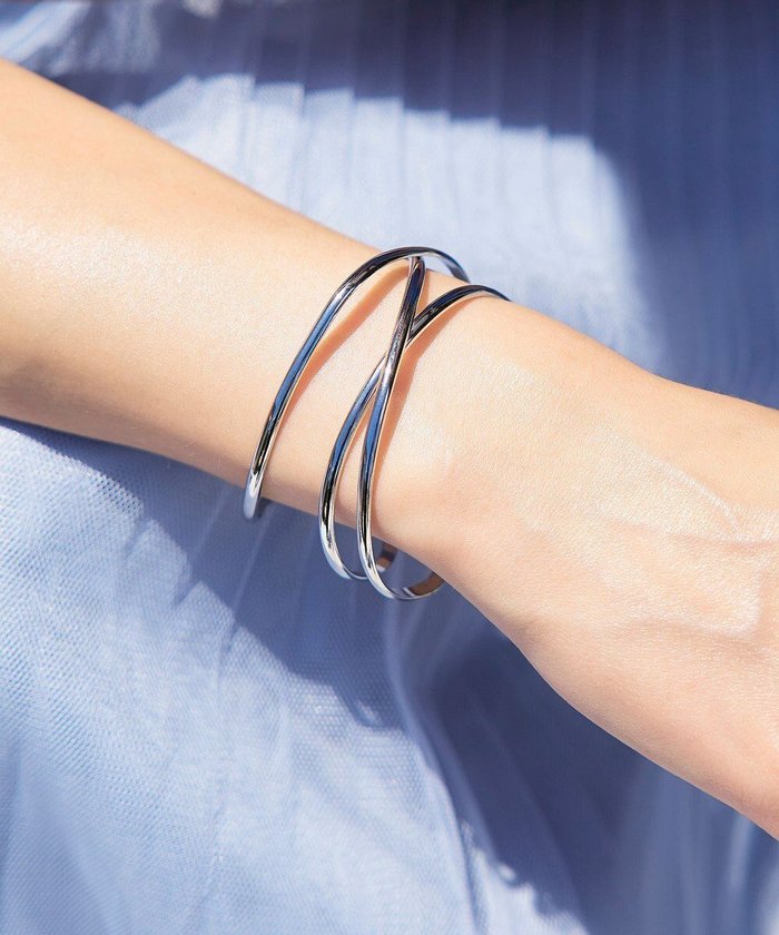 【ティアクラッセ/Tiaclasse】のワイドクロスバングル インテリア・キッズ・メンズ・レディースファッション・服の通販 founy(ファニー) https://founy.com/ ファッション Fashion レディースファッション Fashion for Women おすすめ Recommended / Our Picks アクセサリー Fashion Accessories シンプル Simple, Minimal チュニック Tunic, Long Top バングル Bangle, Bracelet ブレスレット Bracelet, Wristband エレガント 上品 Elegant 再入荷 Restock / Back in Stock 冬 Winter / This Winter 夏 Summer 新作・新入荷 New Arrivals / New In 春 Spring 秋 Autumn |ID: prp329100004853115 ipo3291000000035648268