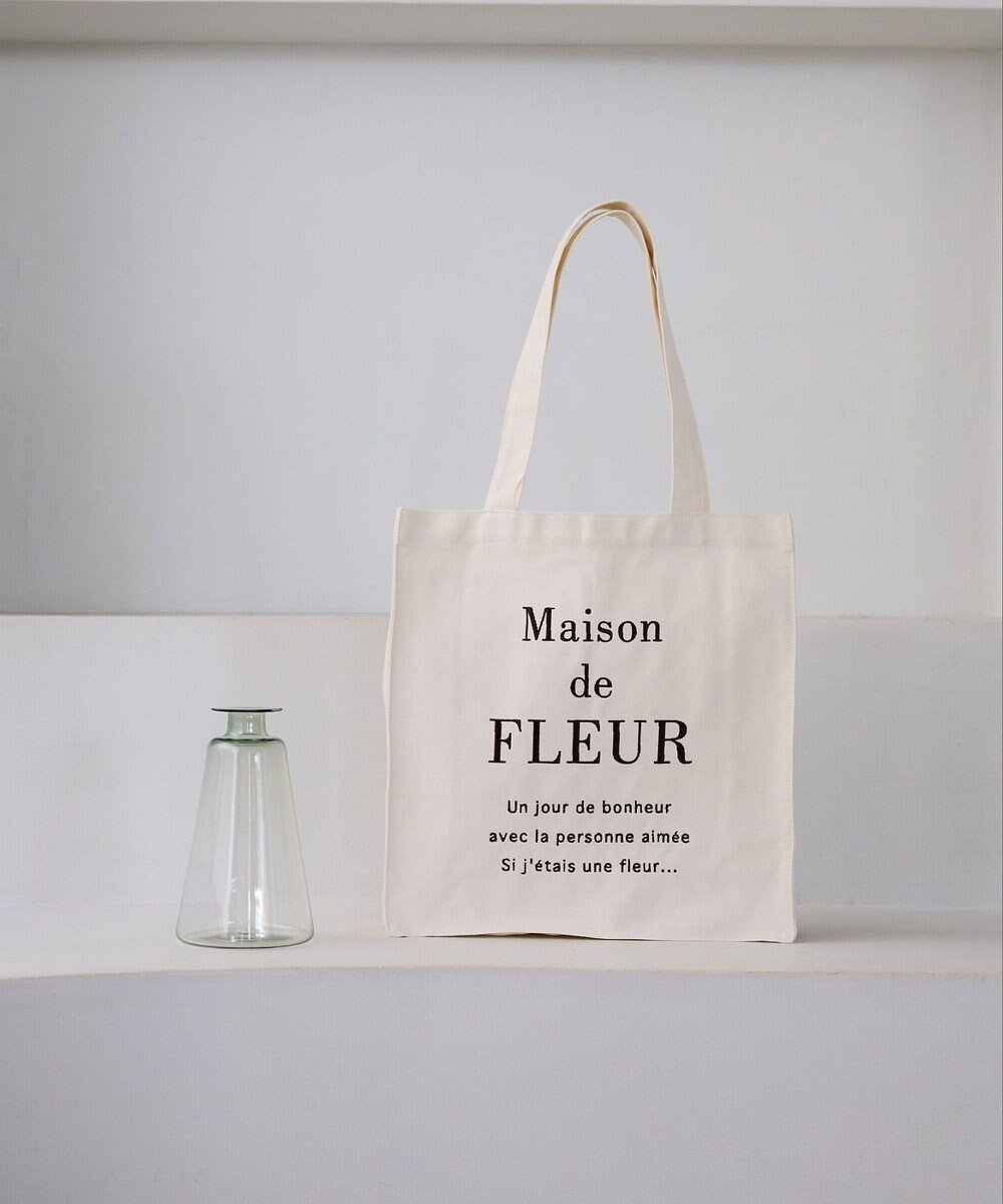 【メゾンドフルール/Maison de FLEUR】のブランドロゴ刺繍スクエアトートバッグ インテリア・キッズ・メンズ・レディースファッション・服の通販 founy(ファニー) 　ファッション　Fashion　レディースファッション　Fashion for Women　バッグ　Bags　おすすめ　Recommended / Our Picks　ガーリー　Girly, Feminine Style　シンプル　Simple, Minimal　スマホ　Smartphone, Mobile Device　チャーム　Charm, Pendant　バレッタ　Barrette, Hair Clip　ポケット　Pocket, Pocket Detail　リボン　Ribbon, Bow　人気　Popular, Best Seller　ビジネス 仕事 通勤　Business / Work / Commuting　Brown|ID: prp329100004853126 ipo3291000000035648428