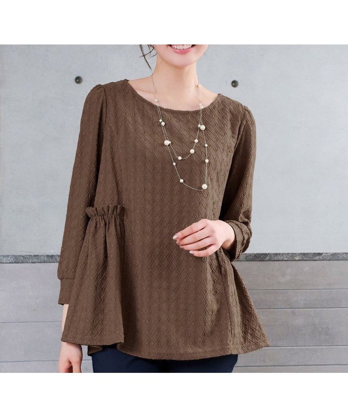 【ティアクラッセ/Tiaclasse】のダイヤ柄ジャガードパフスリチュニック インテリア・キッズ・メンズ・レディースファッション・服の通販 founy(ファニー) https://founy.com/ ファッション Fashion レディースファッション Fashion for Women トップス・カットソー Cut & Sew Tops シャツ・ブラウス・オフィスカジュアル Elegant Blouses & Button-Ups アクセサリー Fashion Accessories ウォッシャブル Machine Washable 春 Spring 洗える Machine Washable 秋 Autumn カットソー Cut and Sewn Top カフス Cuff Design カーディガン Cardigan, Knitwear シンプル Simple, Minimal スリーブ Sleeve, Long Sleeve / Short Sleeve チュニック Tunic, Long Top フェミニン Feminine, Girly フリル Frill, Ruffle フロント Front, Front Design ペプラム Peplum, Flared Hem ポケット Pocket, Pocket Detail ラウンド Round, Round Neck リラックス Relax, Relaxed Fit 冬 Winter / This Winter S/S・春夏 SS, Spring/Summer, Warm Season 再入荷 Restock / Back in Stock 夏 Summer 新作・新入荷 New Arrivals / New In |ID: prp329100004853172 ipo3291000000035648857