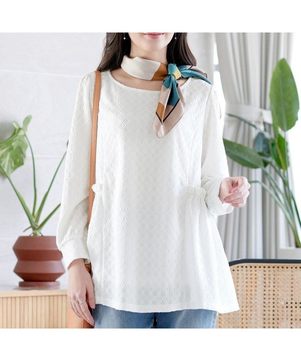【ティアクラッセ/Tiaclasse】のダイヤ柄ジャガードパフスリチュニック インテリア・キッズ・メンズ・レディースファッション・服の通販 founy(ファニー) ファッション Fashion レディースファッション Fashion for Women トップス・カットソー Cut & Sew Tops シャツ・ブラウス・オフィスカジュアル Elegant Blouses & Button-Ups アクセサリー Fashion Accessories ウォッシャブル Machine Washable 春 Spring 洗える Machine Washable 秋 Autumn カットソー Cut and Sewn Top カフス Cuff Design カーディガン Cardigan, Knitwear シンプル Simple, Minimal スリーブ Sleeve, Long Sleeve / Short Sleeve チュニック Tunic, Long Top フェミニン Feminine, Girly フリル Frill, Ruffle フロント Front, Front Design ペプラム Peplum, Flared Hem ポケット Pocket, Pocket Detail ラウンド Round, Round Neck リラックス Relax, Relaxed Fit 冬 Winter / This Winter S/S・春夏 SS, Spring/Summer, Warm Season 再入荷 Restock / Back in Stock 夏 Summer 新作・新入荷 New Arrivals / New In オフホワイト|ID: prp329100004853172 ipo3291000000035648861