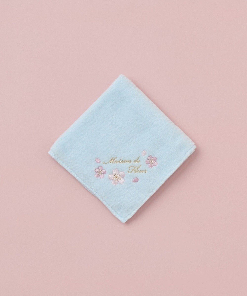 【メゾンドフルール/Maison de FLEUR】のサクラ刺繍タオルハンカチ インテリア・キッズ・メンズ・レディースファッション・服の通販 founy(ファニー) 　ファッション　Fashion　レディースファッション　Fashion for Women　ミニ財布・二つ折り財布　Wallets & Card Cases　2026年　2026　おすすめ　Recommended / Our Picks　ギフト プレゼント　Gift / Present　コンパクト　Compact, Small Size　タオル　Towel, Bath Towel　ハンカチ　Handkerchief, Hanky　ハンド　Hand, Handmade　エレガント 上品　Elegant　春　Spring　財布　Wallet, Purse　Sax|ID: prp329100004853196 ipo3291000000035648970