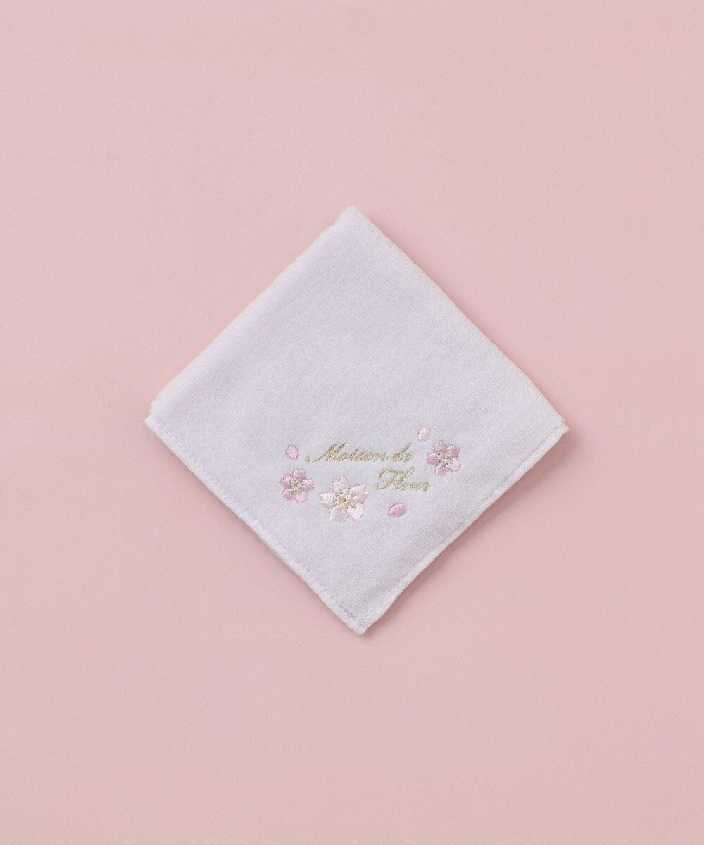 【メゾンドフルール/Maison de FLEUR】のサクラ刺繍タオルハンカチ インテリア・キッズ・メンズ・レディースファッション・服の通販 founy(ファニー) 　ファッション　Fashion　レディースファッション　Fashion for Women　ミニ財布・二つ折り財布　Wallets & Card Cases　2026年　2026　おすすめ　Recommended / Our Picks　ギフト プレゼント　Gift / Present　コンパクト　Compact, Small Size　タオル　Towel, Bath Towel　ハンカチ　Handkerchief, Hanky　ハンド　Hand, Handmade　エレガント 上品　Elegant　春　Spring　財布　Wallet, Purse　Lavender|ID: prp329100004853196 ipo3291000000035648971