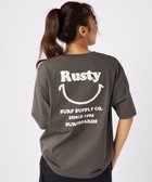 【その他のブランド/Other】の【RUSTY】ニコちゃん×刺しゅう半袖Tシャツ 人気、トレンドファッション・服の通販 founy(ファニー) ファッション Fashion レディースファッション Fashion for Women トップス・カットソー Cut & Sew Tops シャツ・ブラウス・オフィスカジュアル Elegant Blouses & Button-Ups ロングTシャツ・Tシャツ Longline T-Shirts & Tees カットソー・ベーシックTシャツ Cut-and-Sewn Tops / Stretch Tees & Basics 春 Spring カットソー Cut and Sewn Top カリフォルニア California, Cali Style シンプル Simple, Minimal チェーン Chain, Chain Strap ビーチ Beach, Seaside 半袖 Short Sleeve, Half Sleeve S/S・春夏 SS, Spring/Summer, Warm Season おすすめ Recommended / Our Picks 夏 Summer thumbnail チャコールグレー|ID: prp329100004853207 ipo3291000000035649011