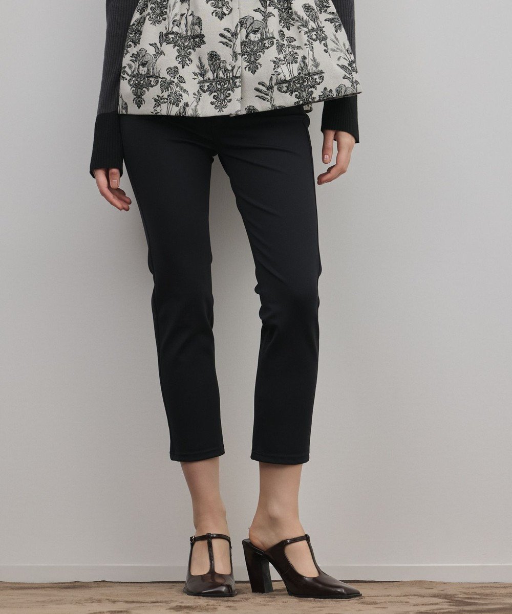 【グレース コンチネンタル/GRACE CONTINENTAL】のジャージサブリナパンツ 人気、トレンドファッション・服の通販 founy(ファニー) 　ファッション　Fashion　レディースファッション　Fashion for Women　パンツ　Pants & Trousers　春　Spring　ジャケット　Jacket, Outerwear　スマート　Smart, Elegant　チュニック　Tunic, Long Top　定番　Standard, Basic Item　バランス　Balance, Style Balance　ベーシック　Basic, Essential　ロング　Long, Long-Length　S/S・春夏　SS, Spring/Summer, Warm Season　夏　Summer　 other-1|ID: prp329100004853243 ipo3291000000035649152