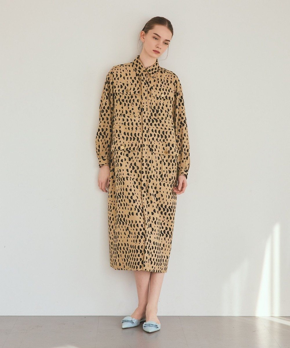 【グレース コンチネンタル/GRACE CONTINENTAL】のハーフドットミリタリーワンピース 人気、トレンドファッション・服の通販 founy(ファニー) 　ファッション　Fashion　レディースファッション　Fashion for Women　ワンピース　Dresses　クラシカル　Classical, Vintage-Inspired　ドット　Polka Dot, Dot Pattern　ドレス　Dress, One-Piece　ハーフ　Half, Half-Length　バランス　Balance, Style Balance　フロント　Front, Front Design　ランダム　Random, Irregular　ヴィンテージ　Vintage Style　エレガント 上品　Elegant　夏　Summer　春　Spring　S/S・春夏　SS, Spring/Summer, Warm Season　 other-1|ID: prp329100004853347 ipo3291000000035649614