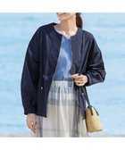 【ティアクラッセ/Tiaclasse】のメモリーノーカラードロストブルゾン 人気、トレンドファッション・服の通販 founy(ファニー) ファッション Fashion レディースファッション Fashion for Women アウター Coat / Outerwear Collection レディースジャケット・軽アウター Jackets ブルゾンジャケット・スポーティアウター Blouson Jackets アクセサリー Fashion Accessories インナー Innerwear 春 Spring 秋 Autumn シューズ Shoes, Footwear ジャケット Jacket, Outerwear ドローコード Drawcord, Drawstring Cord フェミニン Feminine, Girly フレア Flare, Flared ブルゾン Blouson, Bomber Jacket ポケット Pocket, Pocket Detail S/S・春夏 SS, Spring/Summer, Warm Season 再入荷 Restock / Back in Stock おすすめ Recommended / Our Picks 夏 Summer 新作・新入荷 New Arrivals / New In thumbnail ネイビー|ID: prp329100004853403 ipo3291000000035649895