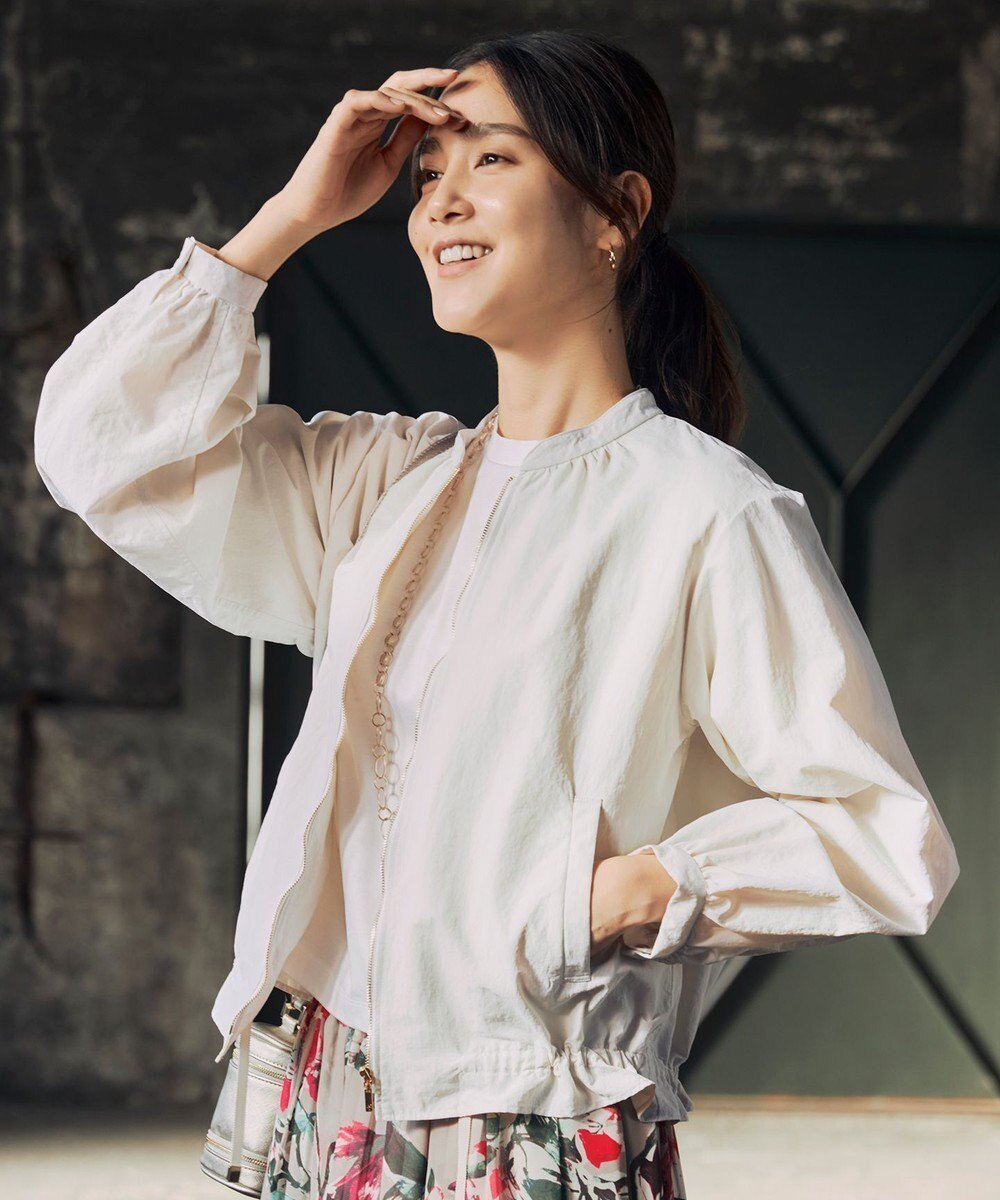 【自由区/JIYU-KU】の【撥水加工・UVケア・洗える】ライトグログラン ブルゾン インテリア・キッズ・メンズ・レディースファッション・服の通販 founy(ファニー) 　ファッション　Fashion　レディースファッション　Fashion for Women　アウター　Coat / Outerwear Collection　レディースジャケット・軽アウター　Jackets　ブルゾンジャケット・スポーティアウター　Blouson Jackets　インナー　Innerwear　春　Spring　洗える　Machine Washable　ギャザー　Gathered, Ruffled　グログラン　Grosgrain, Grosgrain Ribbon　軽量　Lightweight, Ultra Light　ジャケット　Jacket, Outerwear　スリーブ　Sleeve, Long Sleeve / Short Sleeve　トレンド　Trend, Trending Now　フェミニン　Feminine, Girly　フリル　Frill, Ruffle　ブルゾン　Blouson, Bomber Jacket　S/S・春夏　SS, Spring/Summer, Warm Season　夏　Summer　アイボリー|ID: prp329100004853737 ipo3291000000035665251