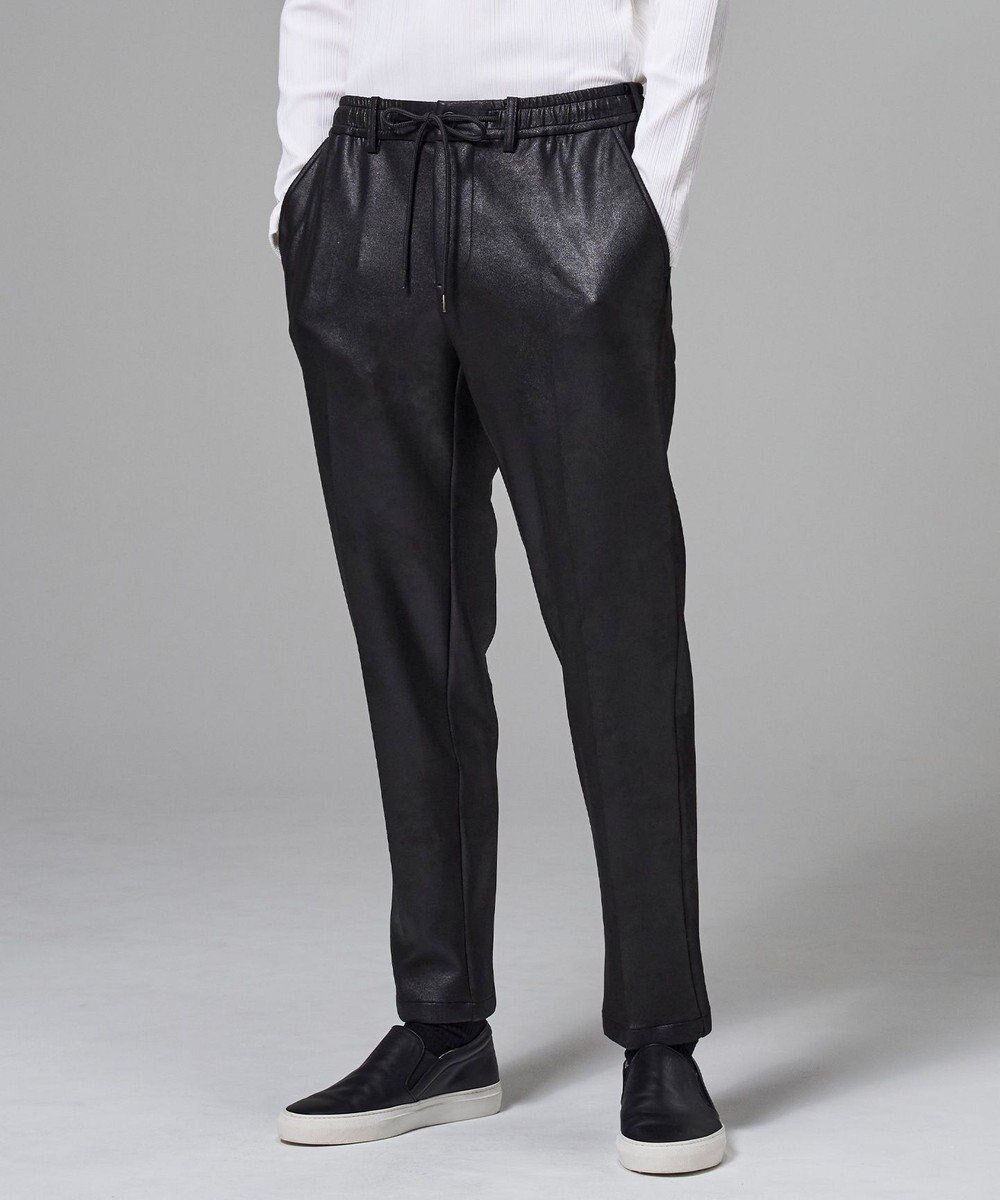 【ジョゼフ オム/JOSEPH HOMME / MEN】の【ウエストゴム仕様】レザーライクジャージー ドロスト付きテーパードパンツ / PEGG CONVERTIBLE インテリア・キッズ・メンズ・レディースファッション・服の通販 founy(ファニー) ファッション Fashion メンズファッション Fashion for Men ボトムス Bottoms スポーティ Sporty, Casual Athletic セットアップ Set-Up, Coordinated Outfit テクスチャー Texture, Textured Fabric テーパード Tapered, Tapered Pants ドローコード Drawcord, Drawstring Cord ブルゾン Blouson, Bomber Jacket プリント Print, Printed Pattern ポケット Pocket, Pocket Detail リラックス Relax, Relaxed Fit ループ Loop, Loop Knit レギュラー Regular, Standard Fit A/W・秋冬 Autumn/Winter おすすめ Recommended / Our Picks 2025年 2025 2025-2026秋冬・A/W Autumn/Winter 2025–26 AW25–26 ブラック系|ID: prp329100004854365 ipo3291000000035707182
