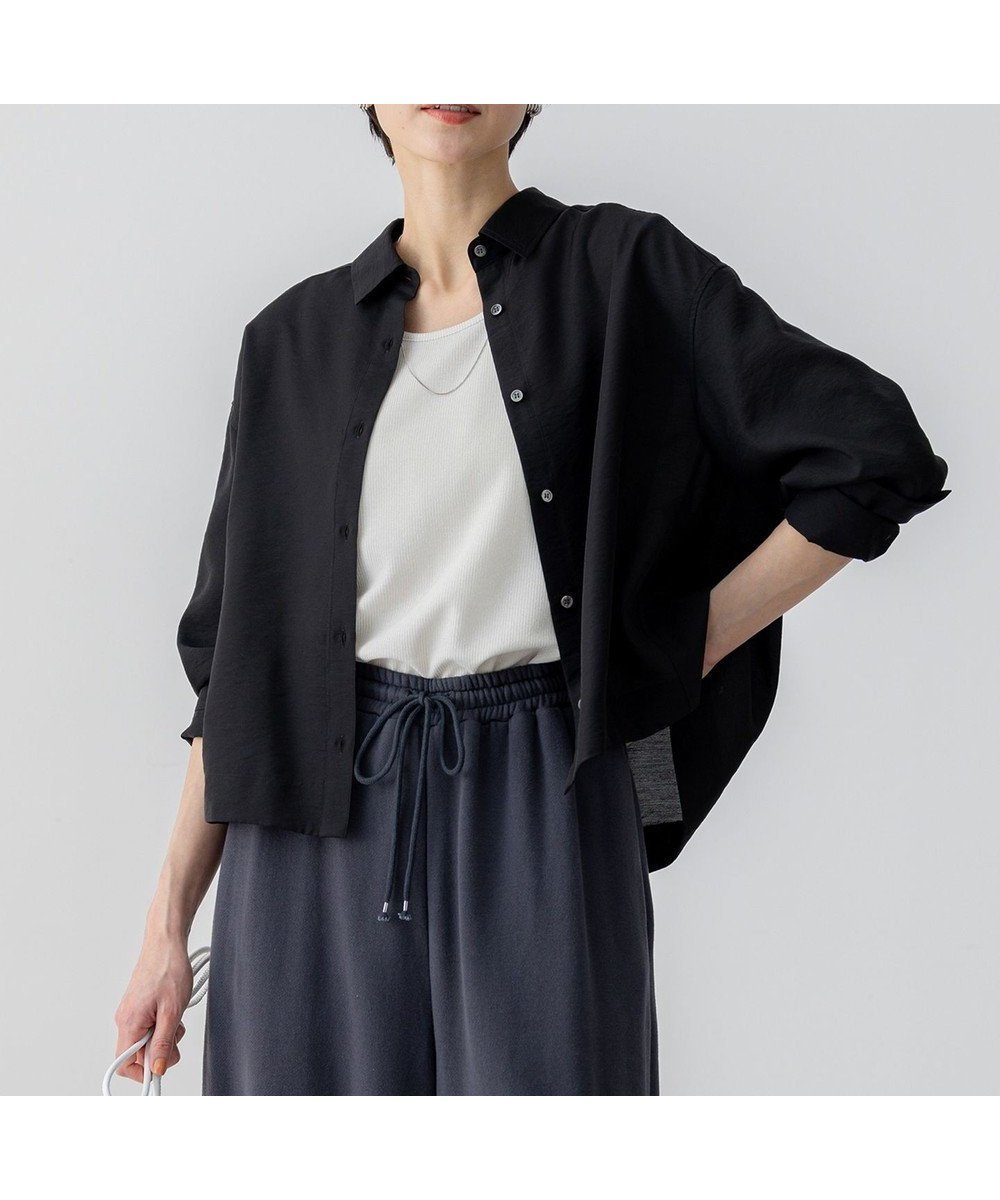 【23区/NIJYUSANKU】の【Oggi5月号掲載/接触冷感/速乾性】シアータンブラー シャツ インテリア・キッズ・メンズ・レディースファッション・服の通販 founy(ファニー) 　雑誌掲載アイテム　Magazine Picks & Fashion Features　ファッション雑誌　Fashion Magazines　オッジ　Oggi　ファッション　Fashion　レディースファッション　Fashion for Women　トップス・カットソー　Cut & Sew Tops　シャツ・ブラウス・オフィスカジュアル　Elegant Blouses & Button-Ups　インナー　Innerwear　春　Spring　5月号　May Issue　クロップド　Cropped, Short Length　シアー　Sheer, See-Through　ジャケット　Jacket, Outerwear　スタイリッシュ　Stylish, Fashionable　スリーブ　Sleeve, Long Sleeve / Short Sleeve　雑誌　Magazine, Fashion Magazine　トレンド　Trend, Trending Now　ドレープ　Drape, Draping Fabric　ハーフ　Half, Half-Length　フレア　Flare, Flared　ブルゾン　Blouson, Bomber Jacket　ボトム　Bottoms, Lower Wear　S/S・春夏　SS, Spring/Summer, Warm Season　夏　Summer　エレガント 上品　Elegant　ビジネス 仕事 通勤　Business / Work / Commuting　2025年　2025　2025春夏・S/S　Spring/Summer 2025 SS25　ブラック系|ID: prp329100004854458 ipo3291000000035711303