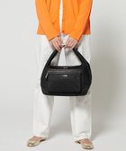 【ラ バガジェリー/LA BAGAGERIE】のループ2WAYショルダーバッグ Mサイズ 人気、トレンドファッション・服の通販 founy(ファニー) ファッション Fashion レディースファッション Fashion for Women スマート Smart, Elegant 財布 Wallet, Purse 定番 Standard, Basic Item ポケット Pocket, Pocket Detail ポーチ Pouch, Small Case マグネット Magnet, Magnetic Closure ループ Loop, Loop Knit おすすめ Recommended / Our Picks ビジネス 仕事 通勤 Business / Work / Commuting thumbnail ブラック|ID: prp329100004854486 ipo3291000000035712261